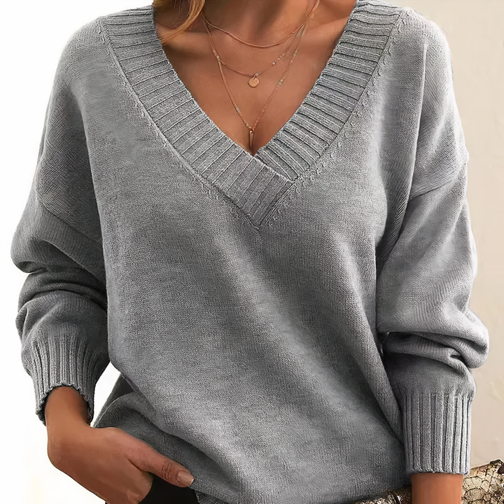 Isabella | V-Neck Cashmere Sweater