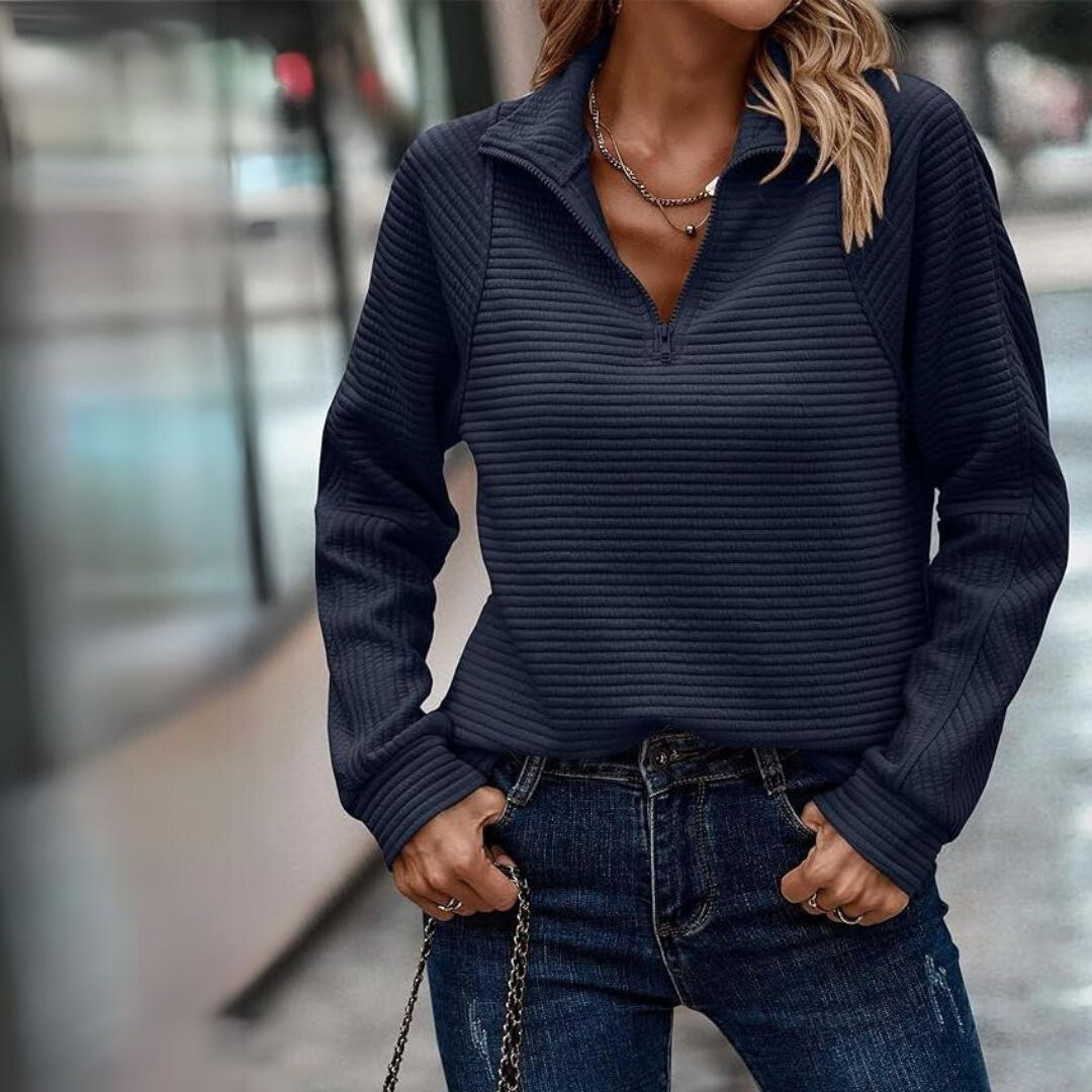 Lela | Ribbed Elegant Zip-Up Sweater